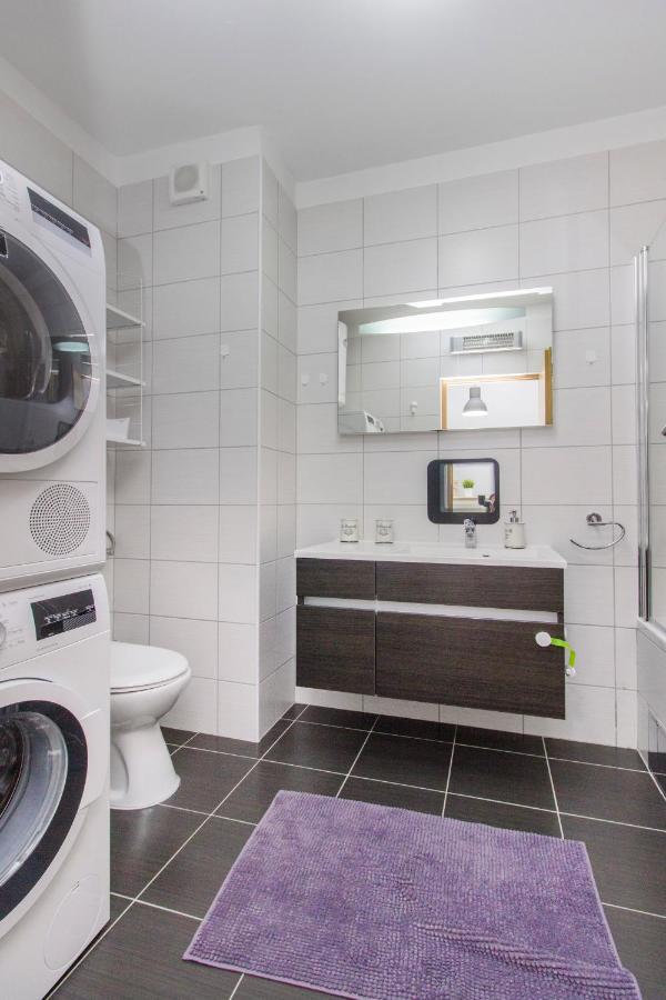 שיבניק Apartment Sea View מראה חיצוני תמונה
